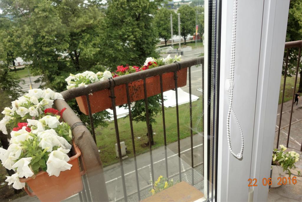 Riga Old Town River View With Balcony Екстериор снимка